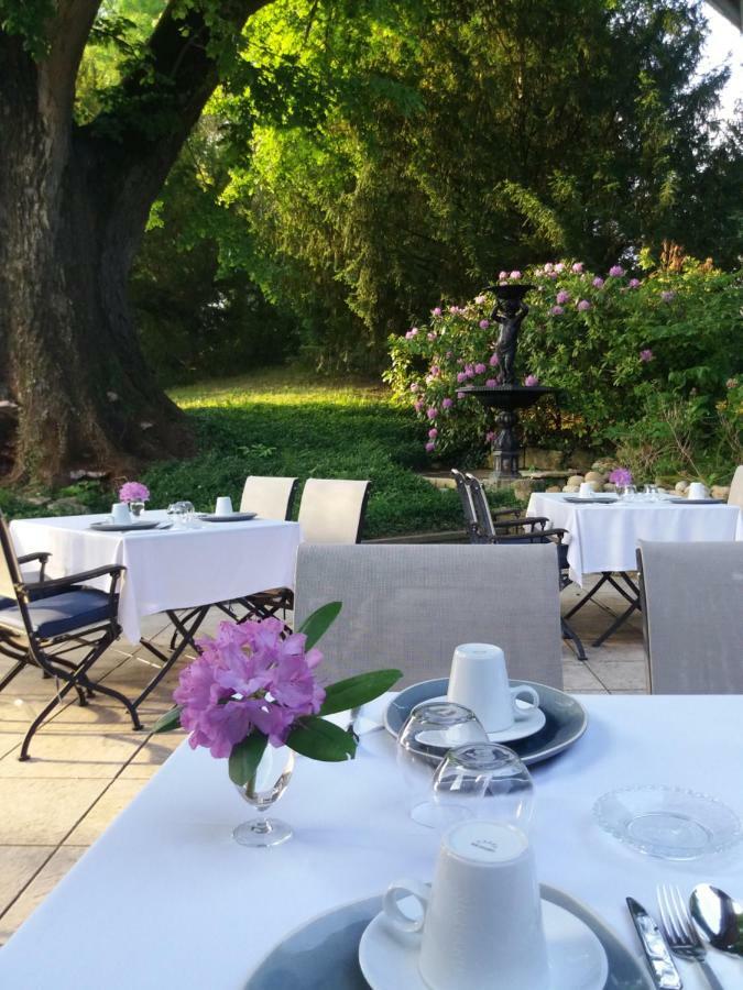Auberge De "L'Hostellerie Le Saint Laurent" - Hotel Restaurant - Institut De "Bien Etre" Et Ses "Appart Hotel" Dış mekan fotoğraf