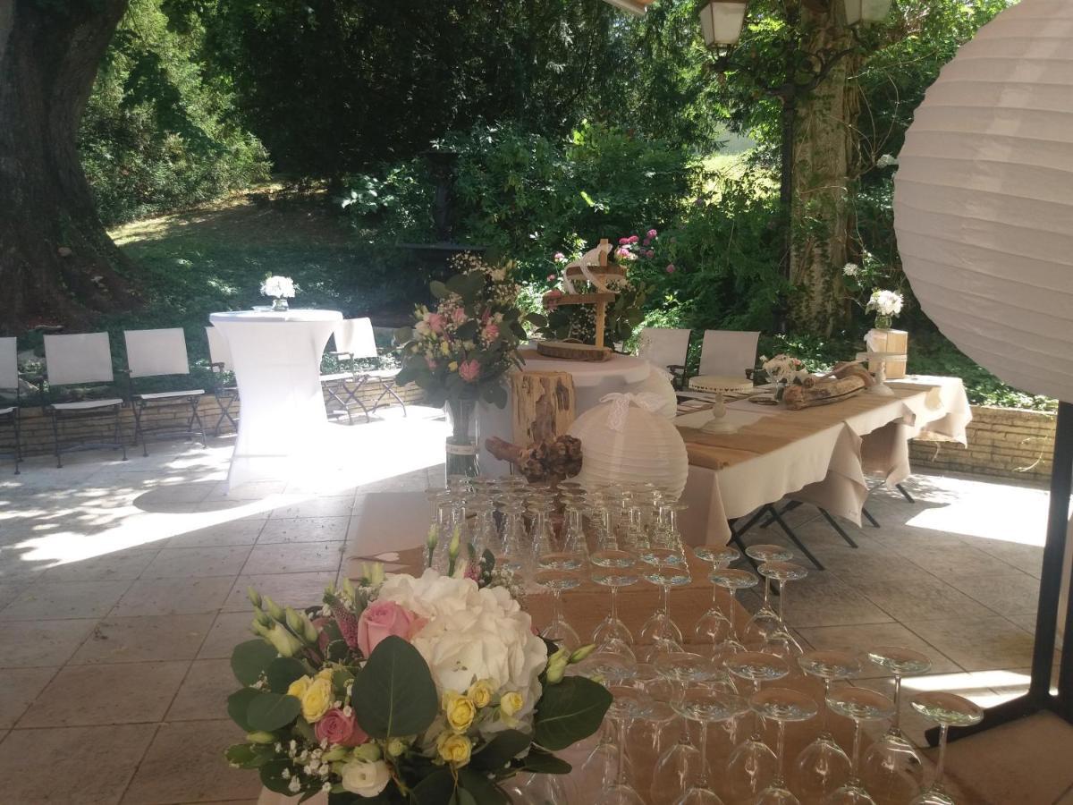 Auberge De "L'Hostellerie Le Saint Laurent" - Hotel Restaurant - Institut De "Bien Etre" Et Ses "Appart Hotel" Dış mekan fotoğraf